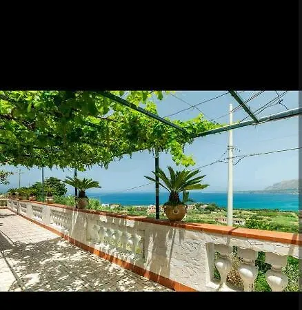 Teresa * Trappeto (Sicily)