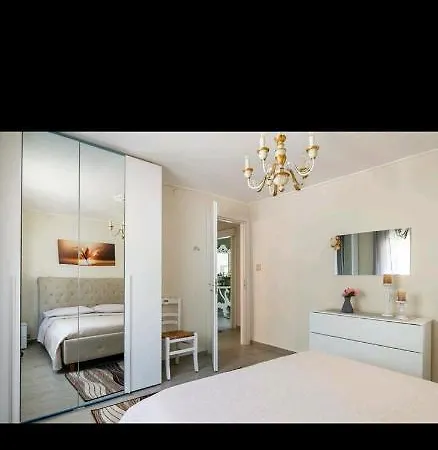 Teresa Сasa de vacaciones Trappeto (Sicily)